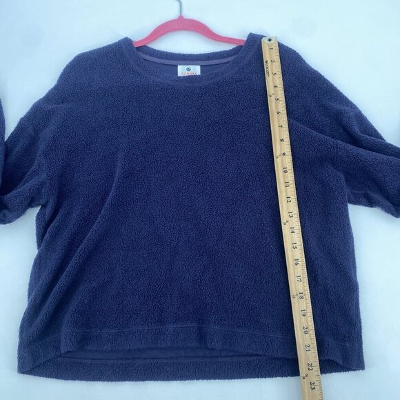 SUNDRY Size 1 / Small Faux Sherpa Striped Cuff Sweatshirt Midnight Blue NWT - Picture 10 of 11